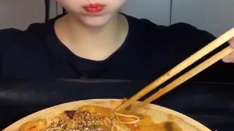 快手美女吃瓜,揭秘网红圈幕后故事