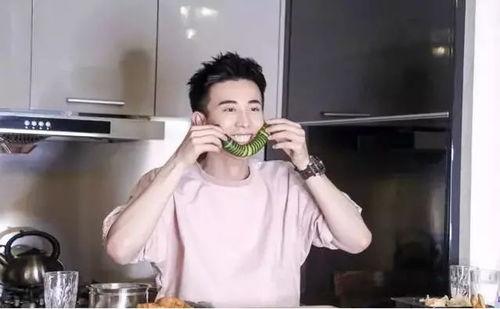 爆料吃瓜校草,揭秘神秘校草背后的爆料瓜料