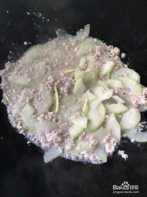 超大毛瓜怎么吃,超大毛瓜的多样食法探索